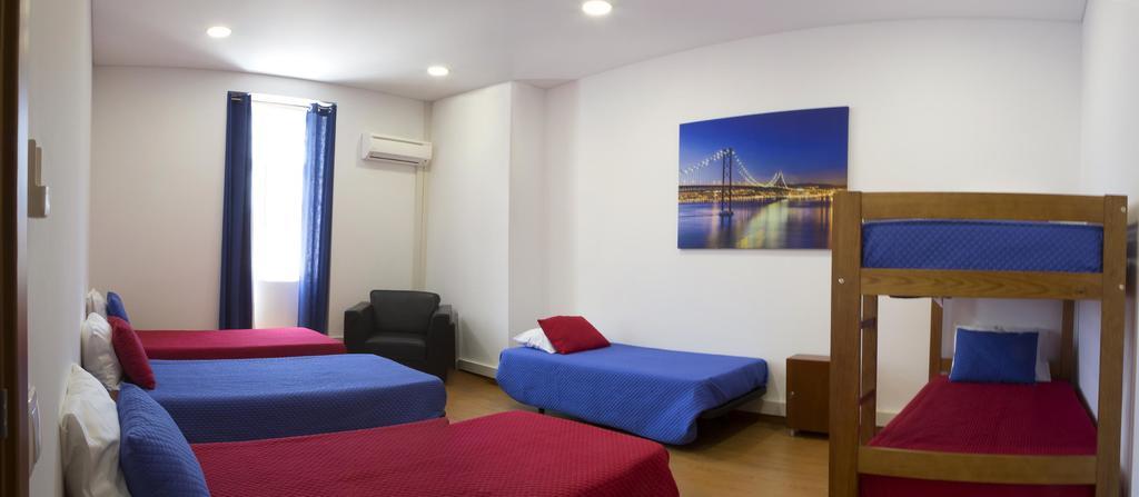 Russo'S Hostel Setúbal Exteriér fotografie